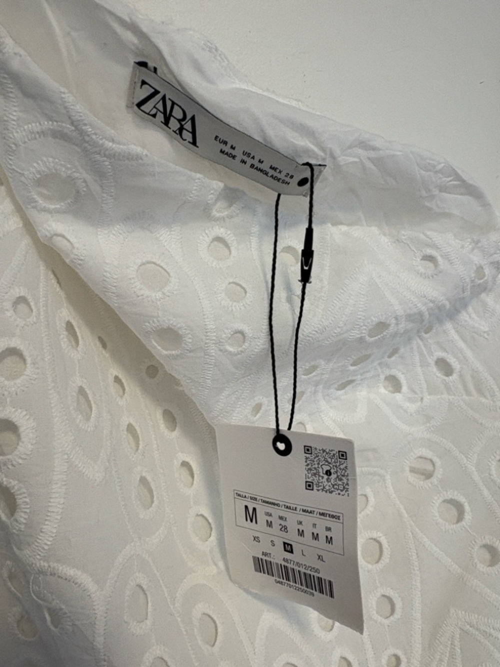 Zara one shoulder eyelet maxi dress NWT , sz : medium - Picture 10 of 11
